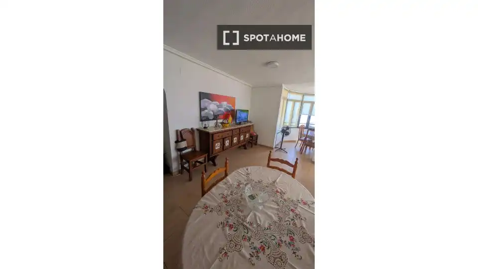 Dining room of Apartments for share in Elche / Elx  with Air Conditioner, Terrace and Furnished