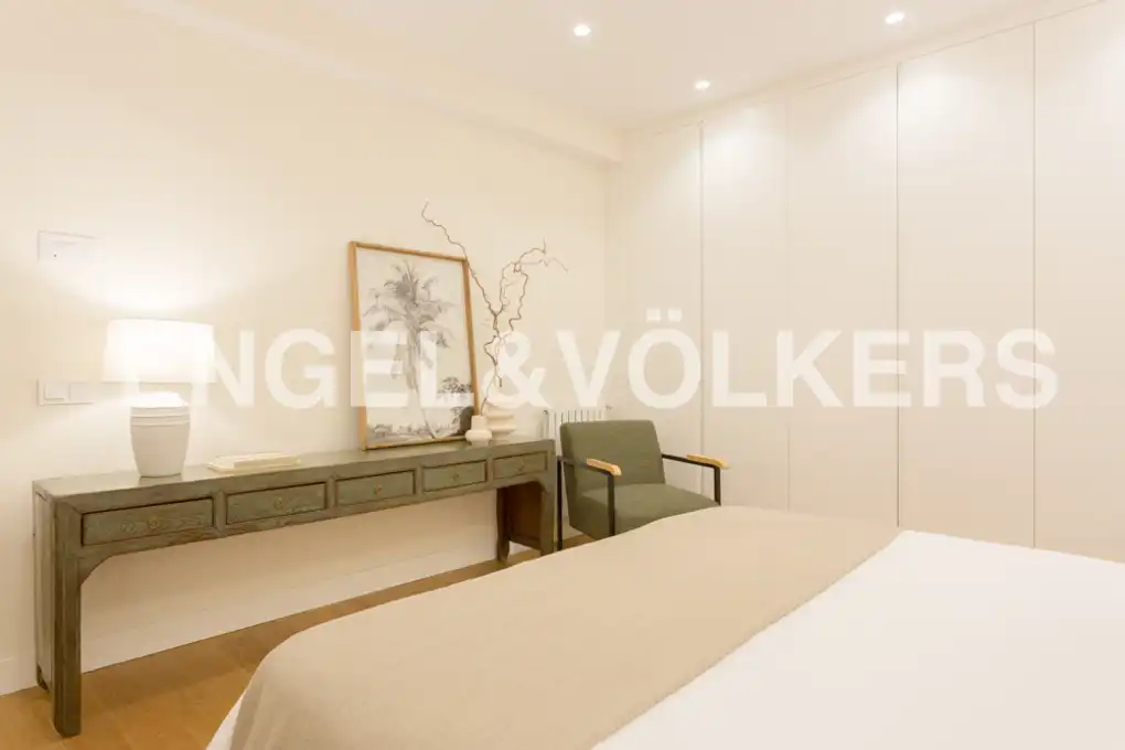 Bedroom of Flat for sale in Madrid  with Heating and Terrace