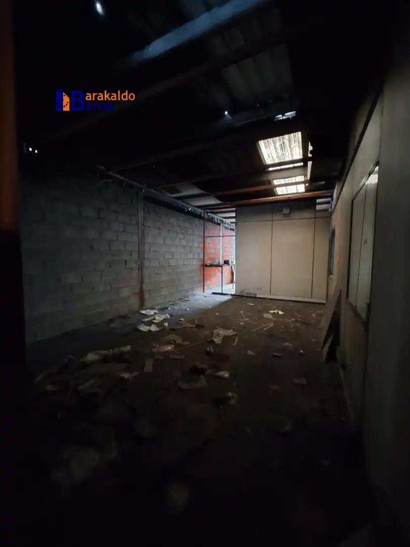 Nave industrial de alquiler en Barakaldo 