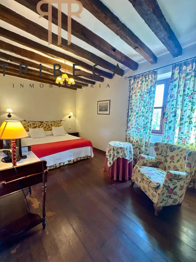 Schlafzimmer von Country house zum Verkauf in Valdáliga