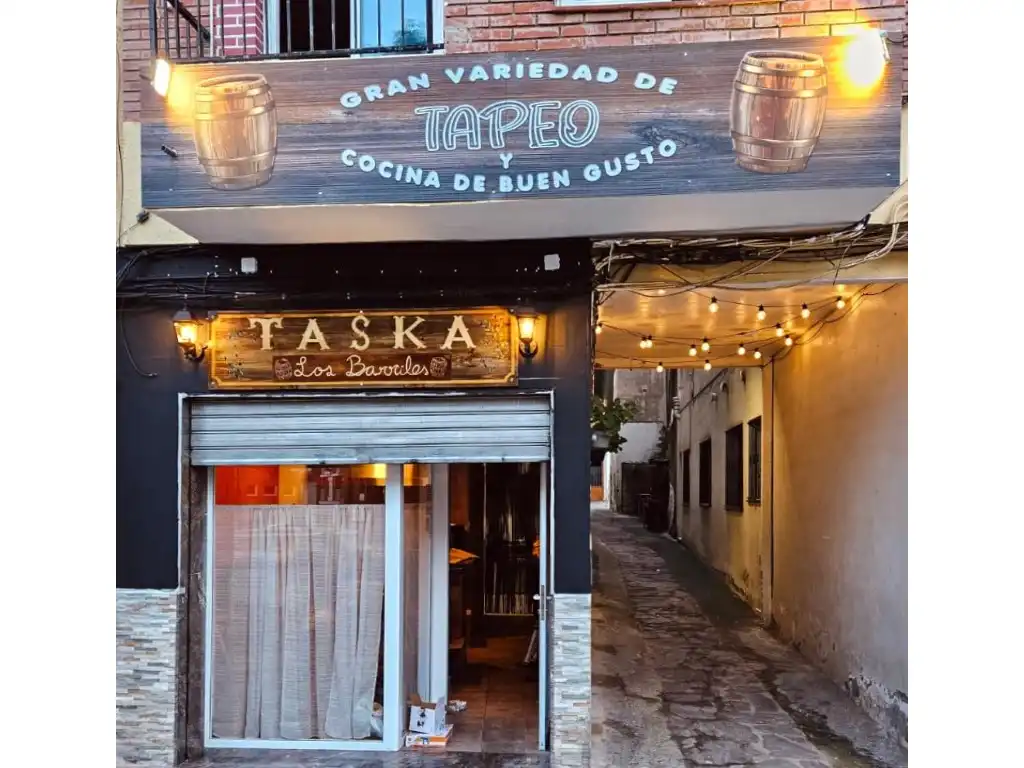 Erdgeschoss zum Verkauf in Avenida Del Santo, Bejís