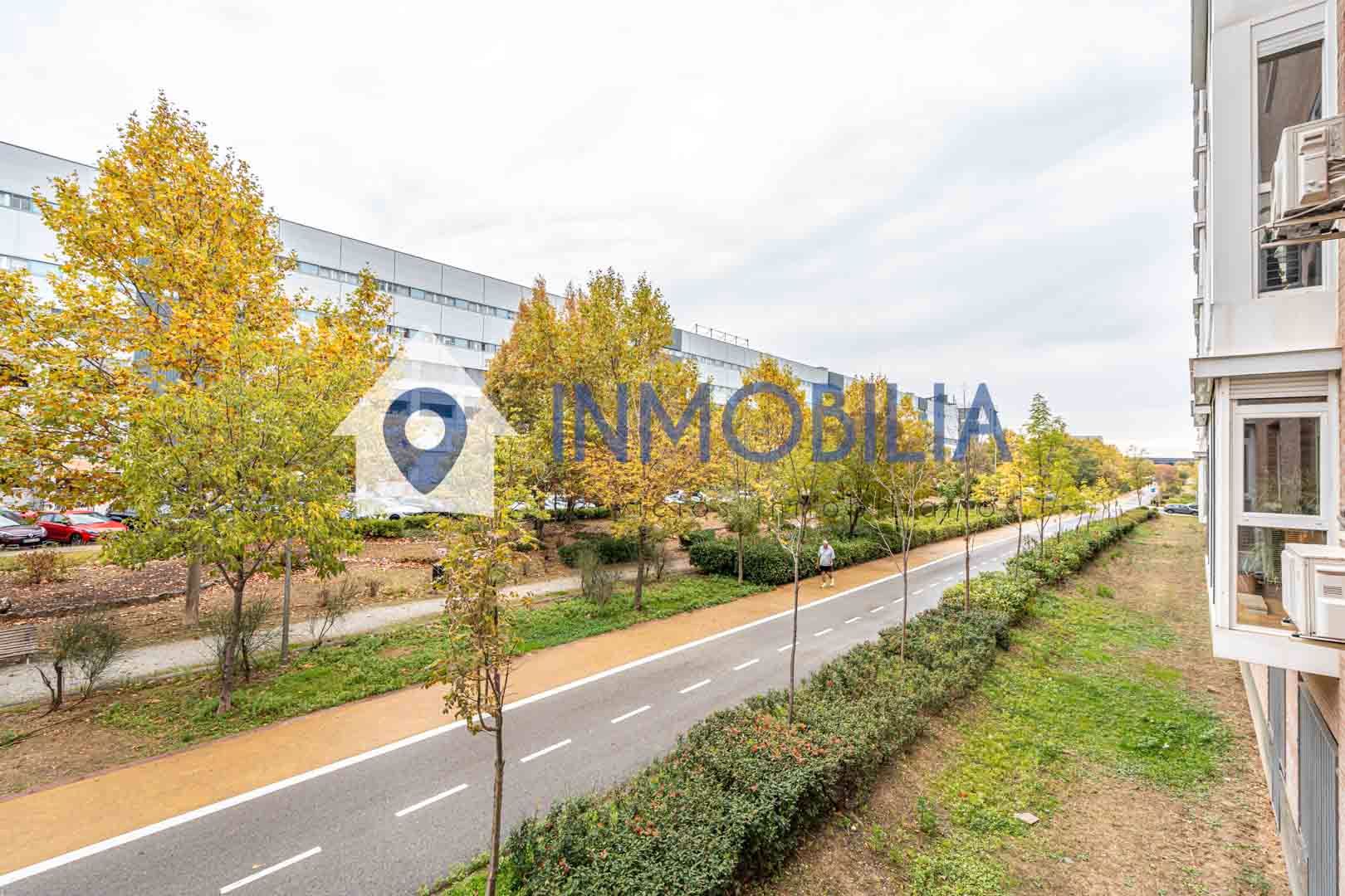 Exterior view of Flat for sale in  Madrid Capital  with Air Conditioner, Heating and Storage room