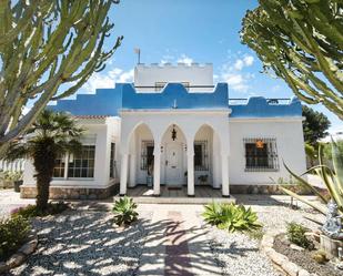 Exterior view of House or chalet for sale in Torrevieja  with Air Conditioner, Heating and Terrace