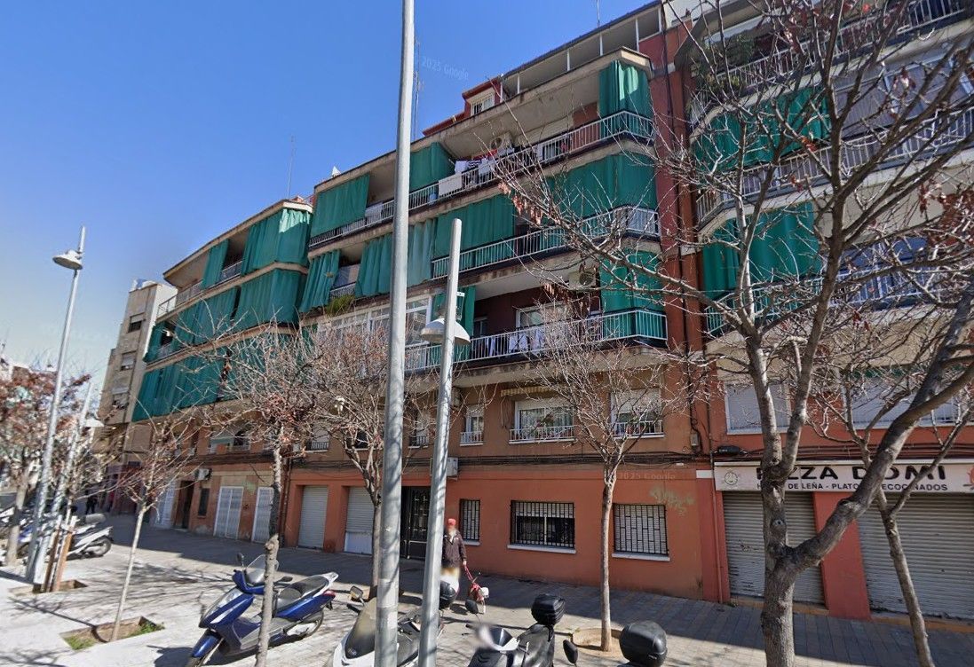 Vista exterior de Pis en venda en Badalona