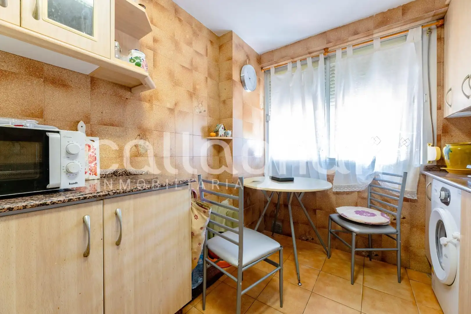 Cocina de Piso en venta en Valencia con Terraza