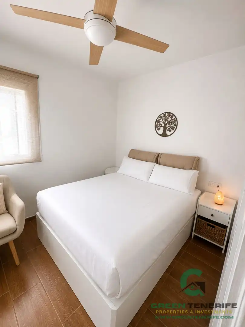 Bedroom of Flat for sale in Adeje  with Terrace, Swimming Pool and Balcony