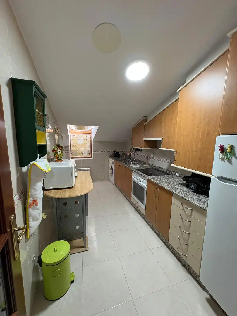 Küche von Wohnung zur Miete in Mugardos mit Heizung und Möbliert