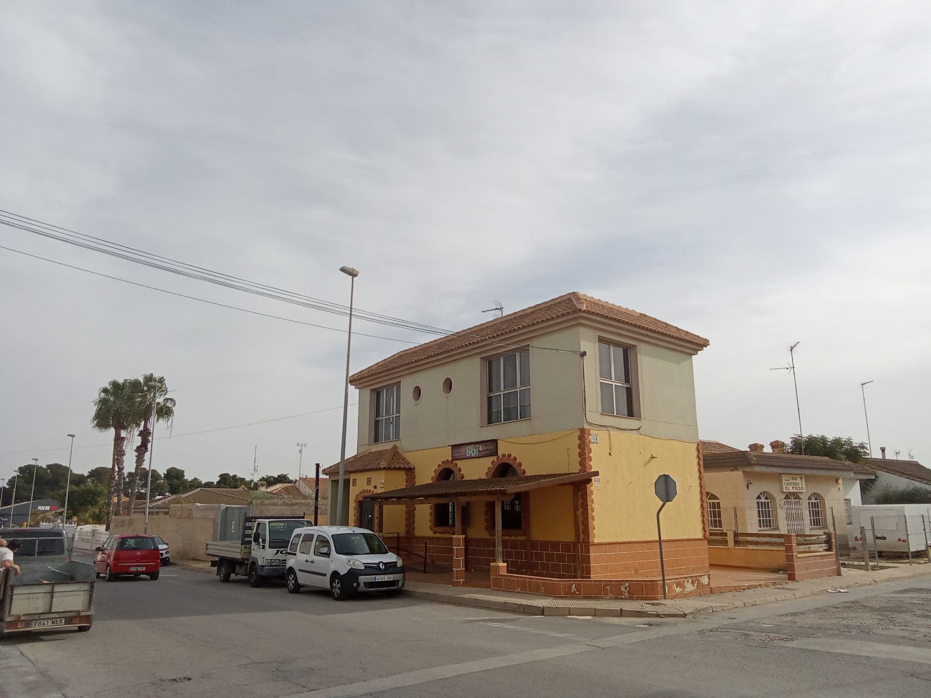 Vista exterior de Local en venda en San Javier amb Aire condicionat i Terrassa