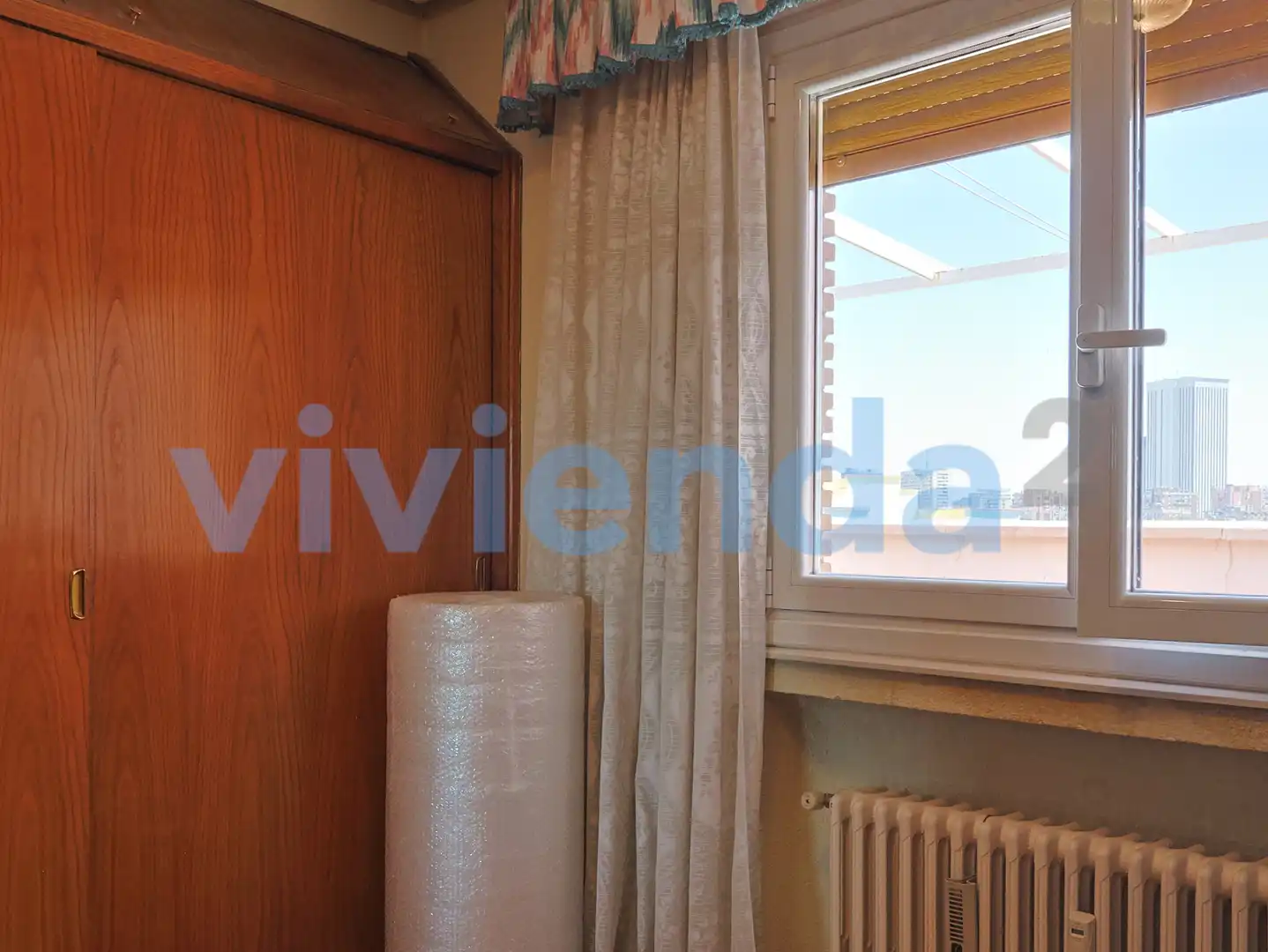 Schlafzimmer von Dachboden zum Verkauf in Madrid mit Klimaanlage, Heizung und Terrasse