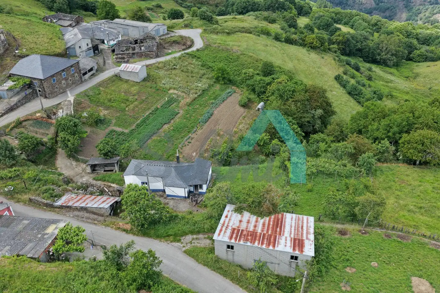 Casa o chalet en venta en Grandas de Salime con Jardín privado y Parquet