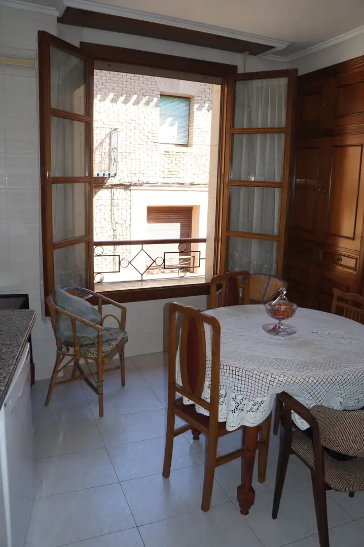 Habitación de Casa o chalet en venta en Fuenmayor con Calefacción y Terraza
