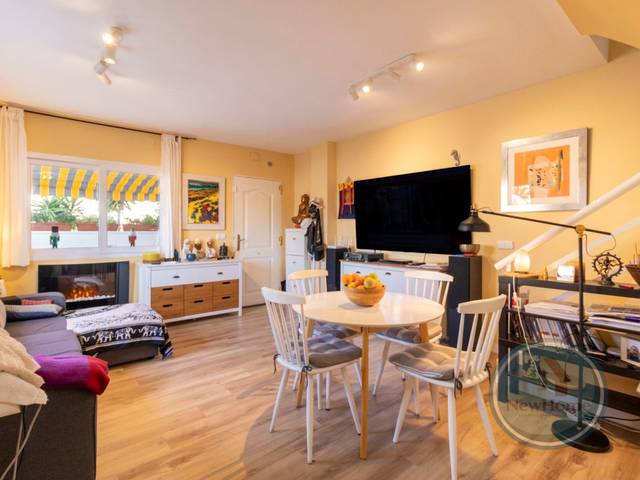 Casa adosada en Venta en Calle Monte de Santa Pola en Monte Faro - Altomar II