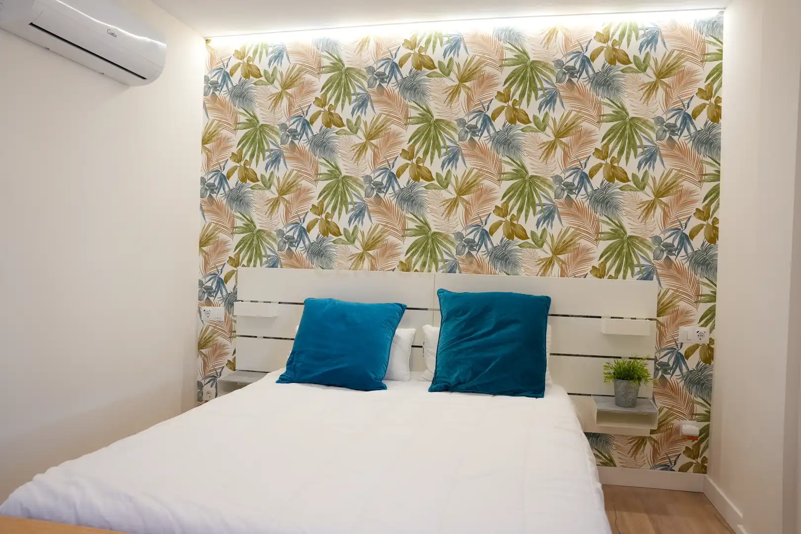 Bedroom of Flat for rent in Mijas  with Air Conditioner, Storage room and Alarm