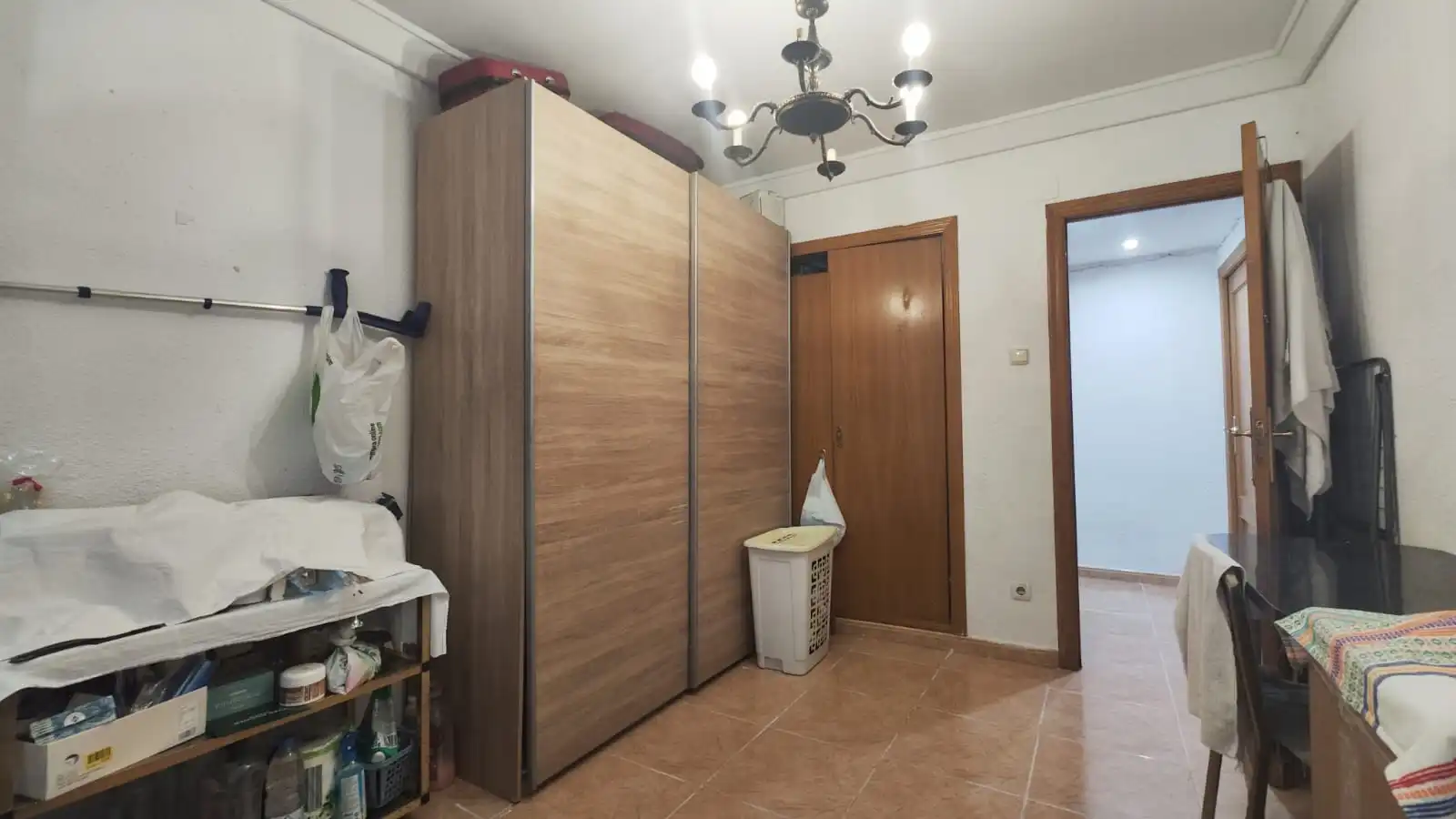 Bedroom of Flat for sale in Zaragoza  with Furnished