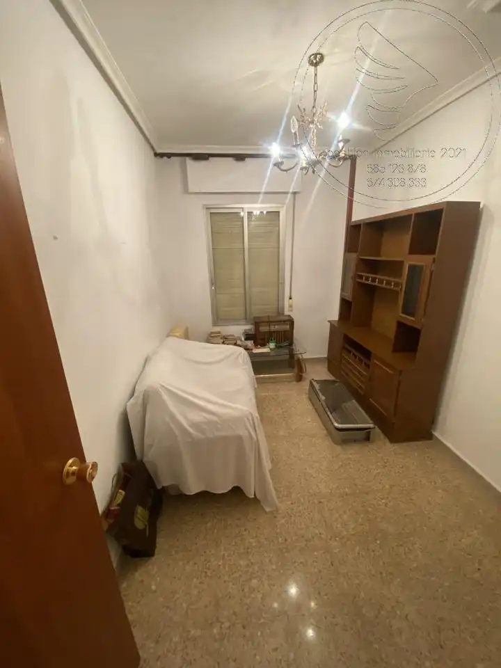 Dormitori de Planta baixa en venda en Jaén amb Terrassa