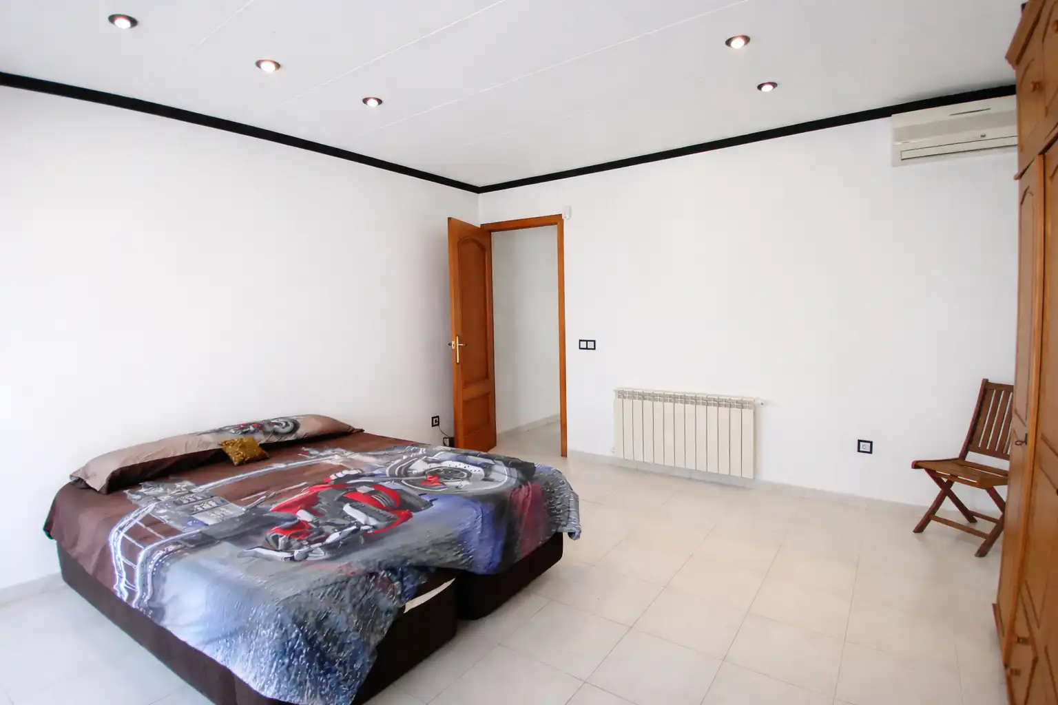 Casa con terraza en venta en Calella, imagen 3