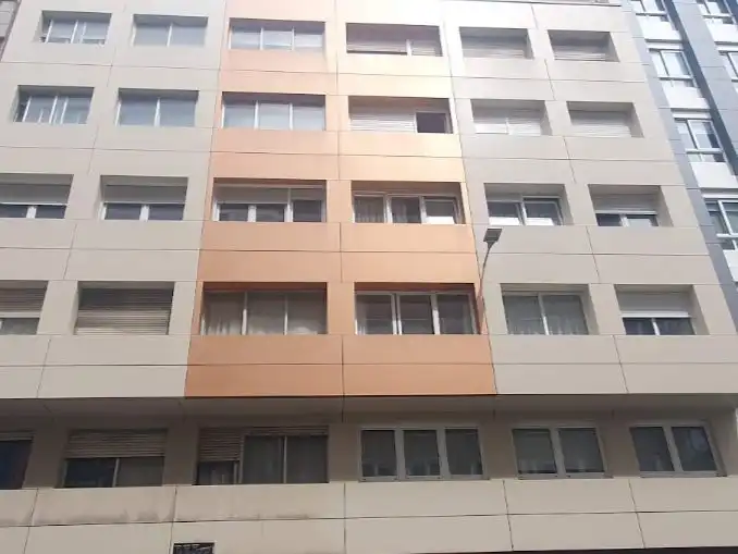 Vista exterior de Piso en venta en Riazor - Visma
