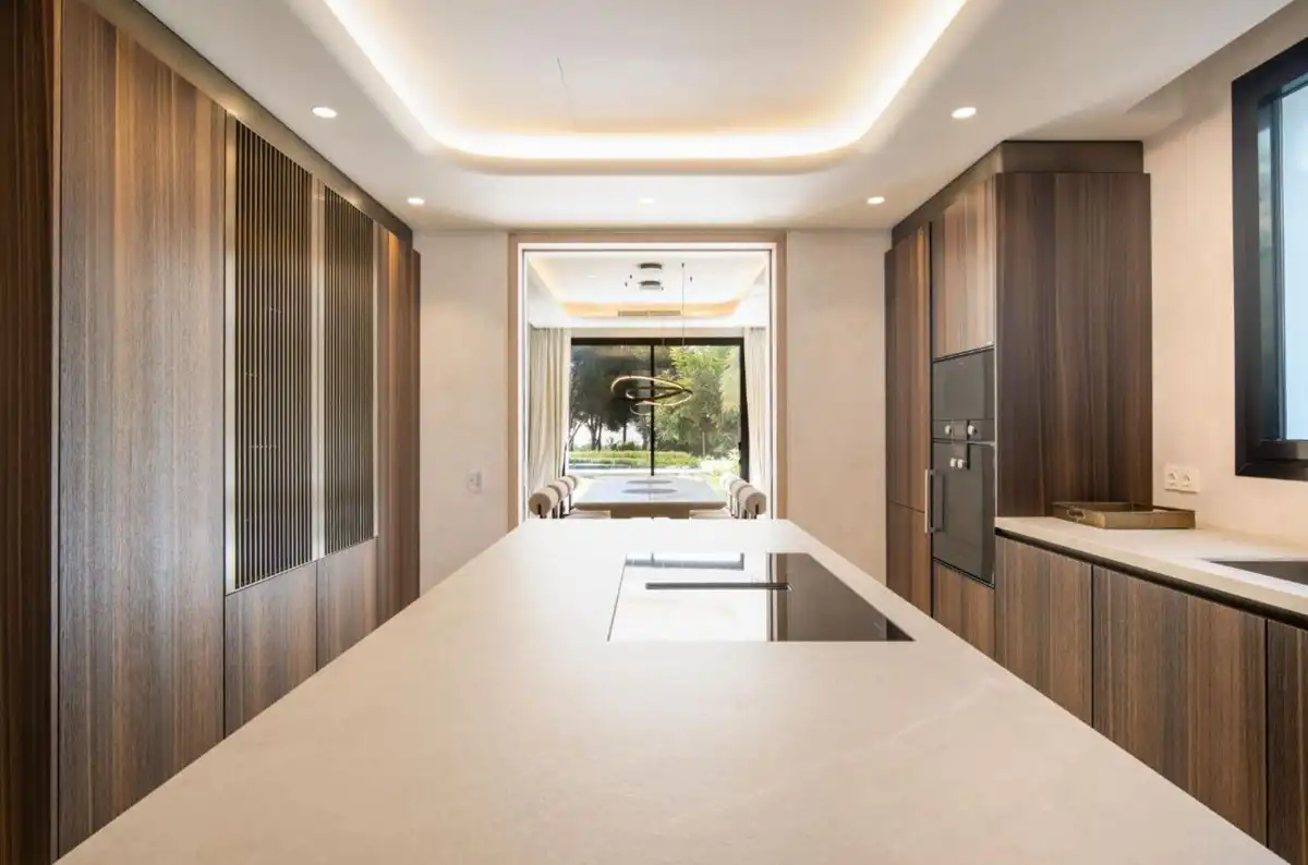 Cocina de Casa o chalet en venta en Marbella con Aire acondicionado, Jardín privado y Terraza