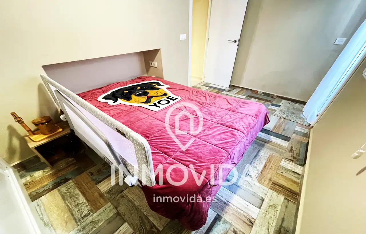 Dormitori de Casa o xalet en venda en Xàtiva amb Aire condicionat, Moblat i Balcó