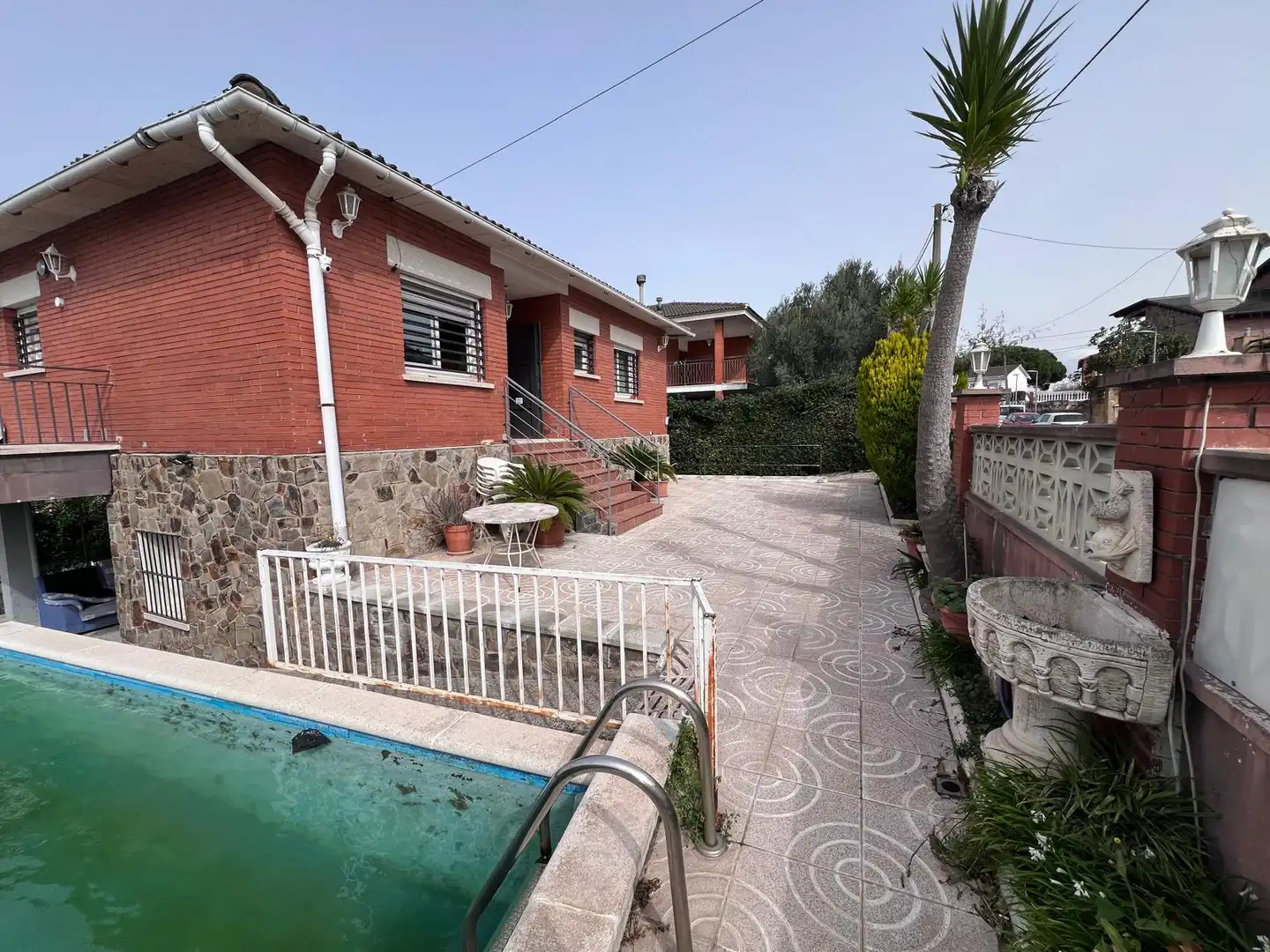 Vista exterior de Casa o chalet en venta en Lliçà d'Amunt con Calefacción, Jardín privado y Terraza