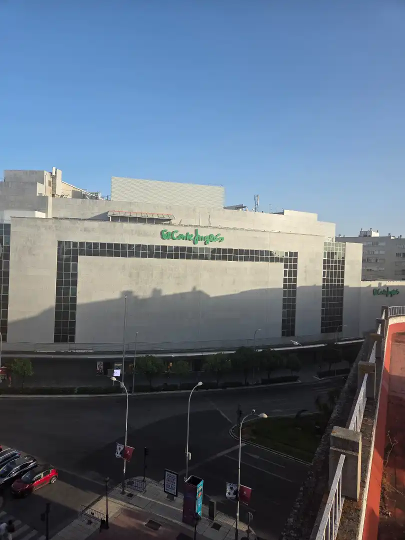Vista exterior de Piso en venta en Badajoz con Aire acondicionado, Terraza y Trastero