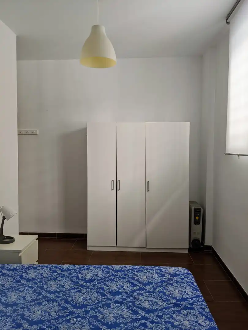 Wohnung zur Miete in Calle Fuente Nueva, Centro - Sagrario