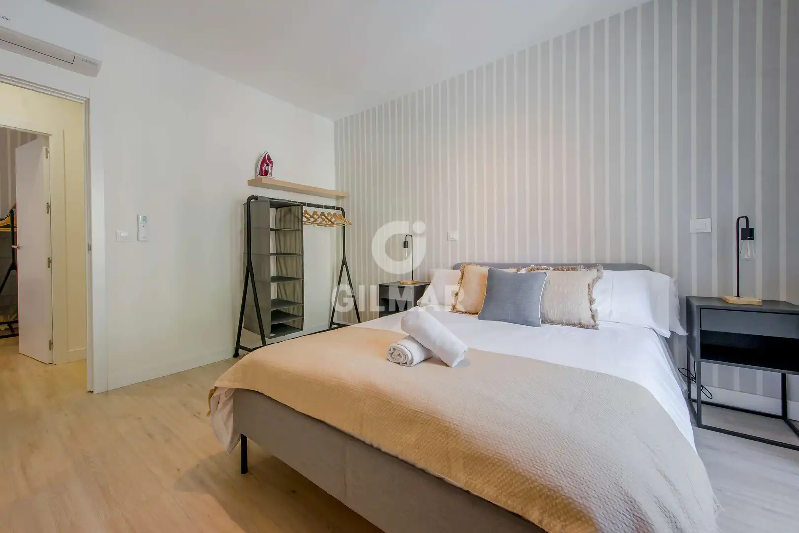 Habitación de Piso en venta en Madrid con Calefacción