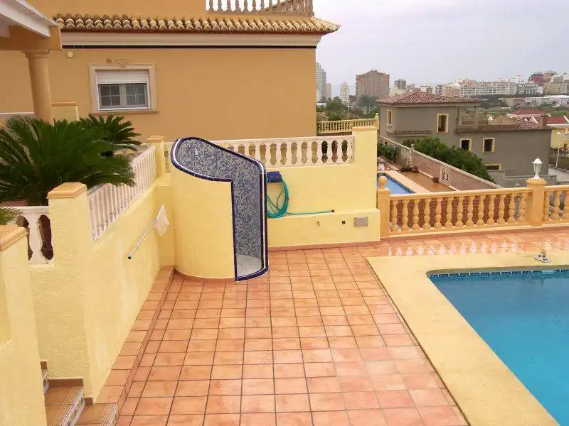 Villa con terrazza in vendita a Marisol Park - Ortembach - Los Almendros, imagen 4