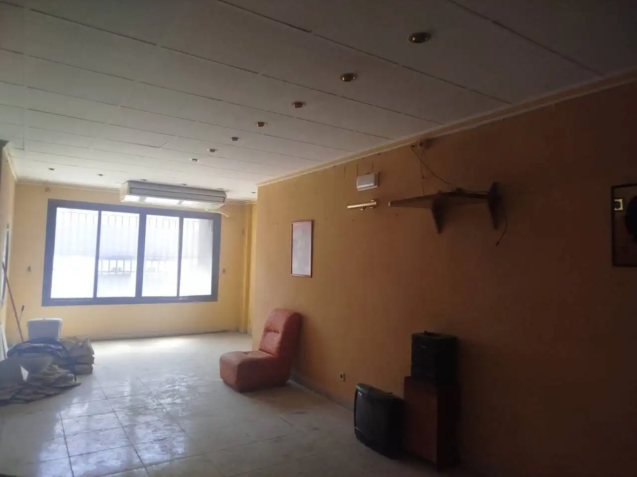 Local comercial de lloguer a Calle Vid, imagen 4