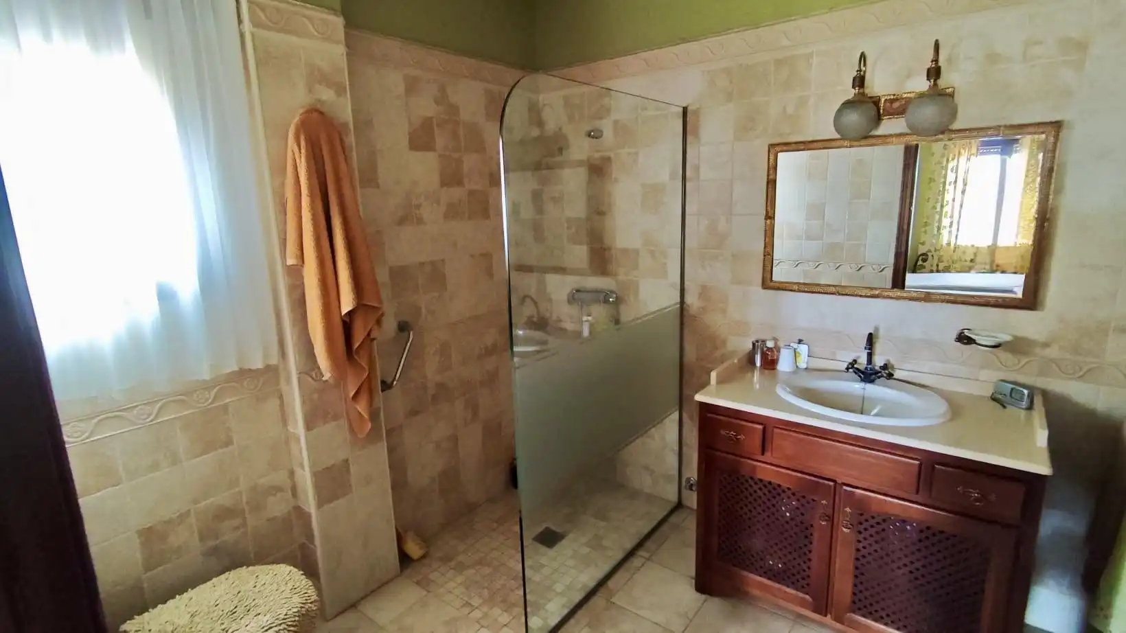 Bathroom of Country homes for sale in Plasencia  with Air Conditioner, Heating and Terrace