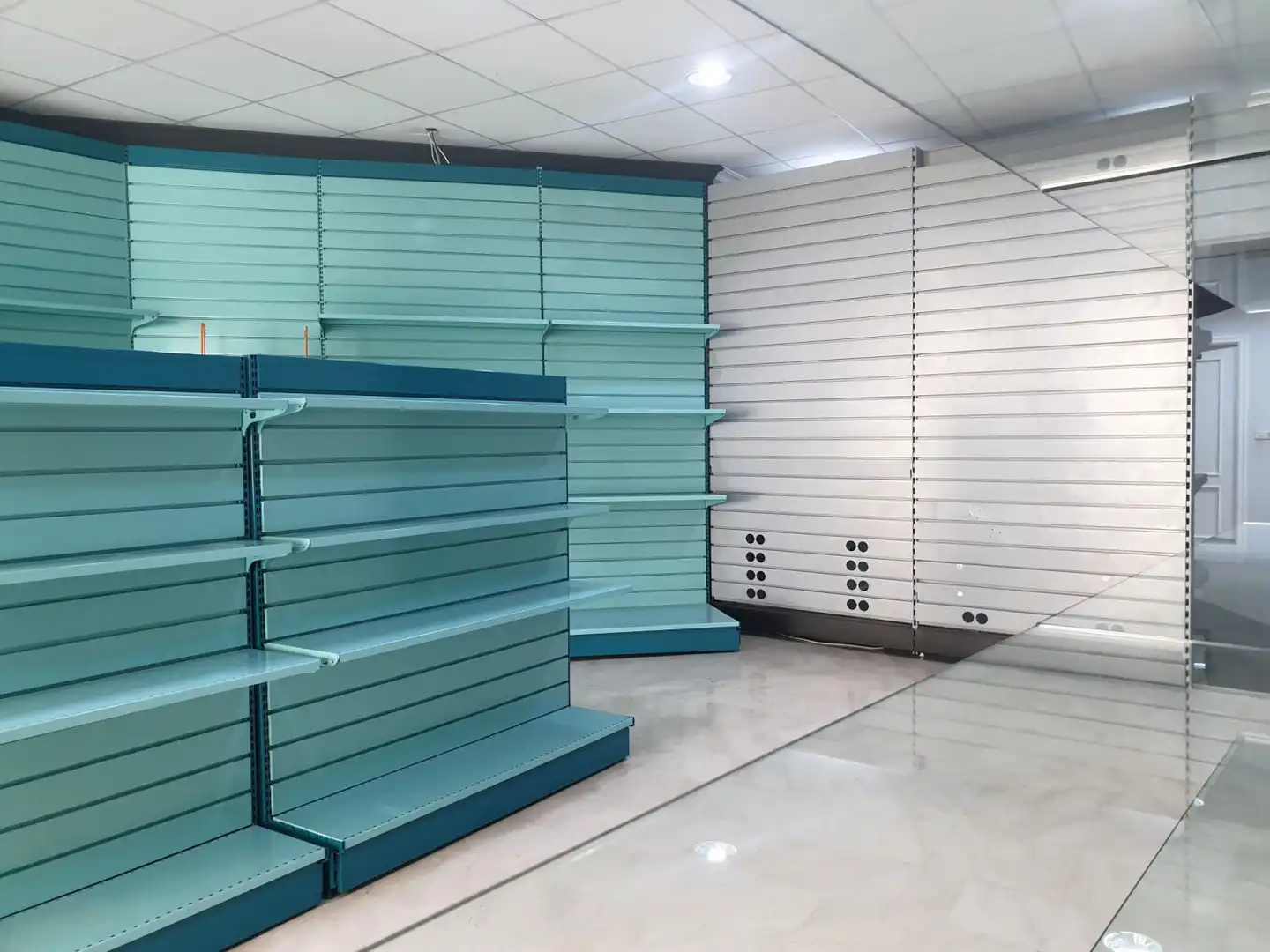 Local commercial à vendre à Valdepeñas, imagen 3