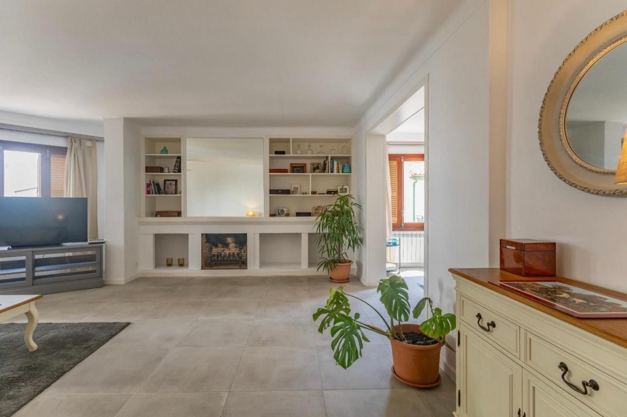 Living room of Flat for sale in Pollença  with Air Conditioner and Heating