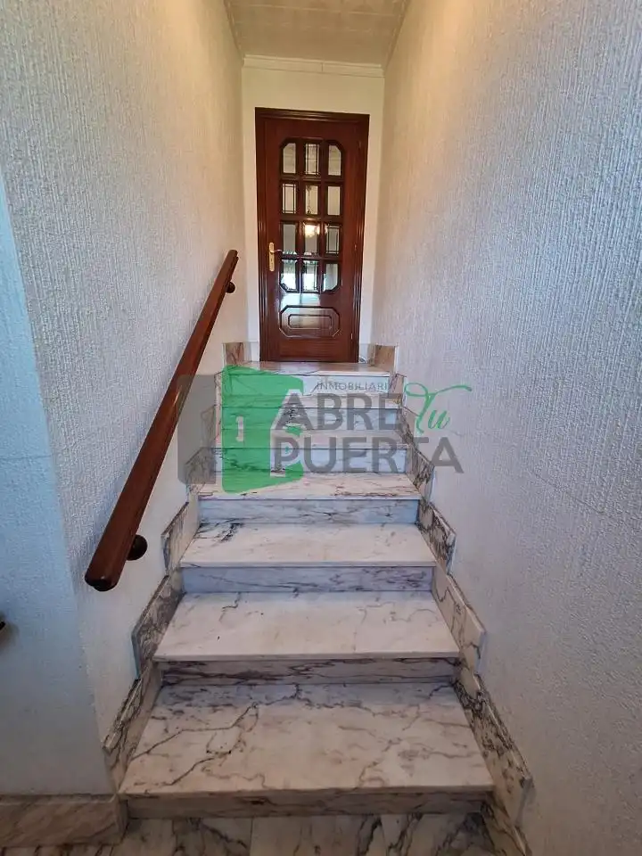 Casa o chalet en venta en Xunqueira de Ambía con Calefacción, Jardín privado y Trastero