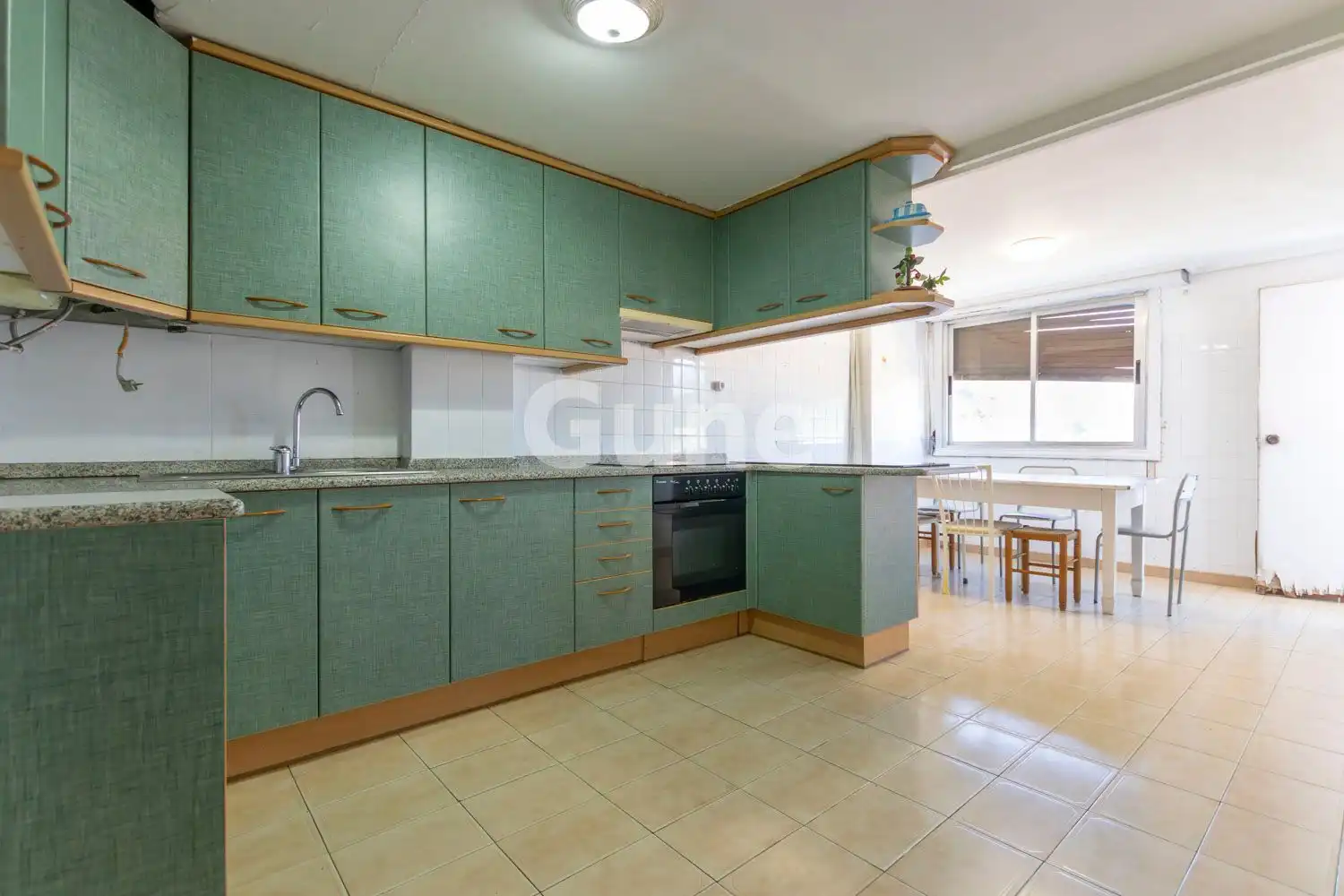 Cocina de Piso en venta en Zumarraga