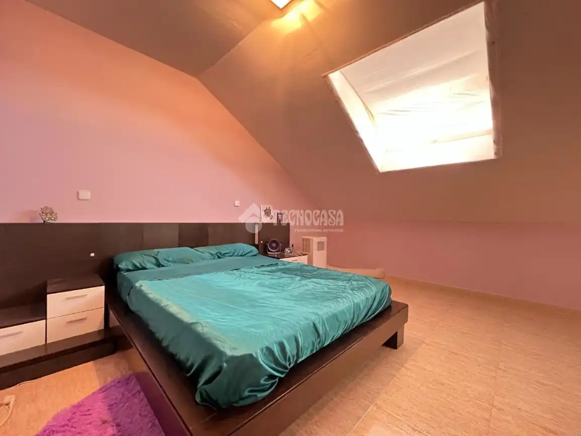 Habitación de Piso en venta en Pozuelo del Rey con Calefacción y Trastero