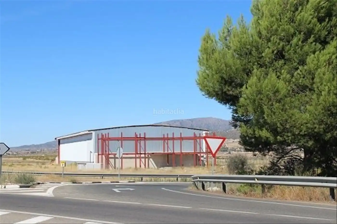 Industrial building for sale in Partida Bellongues 10, imagen 2