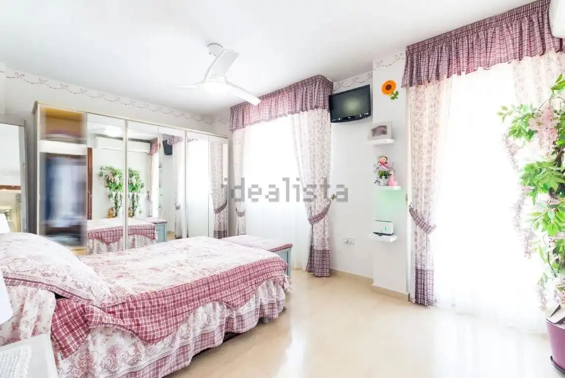 Chalet con terraza en venta en Calle el Peral, imagen 24
