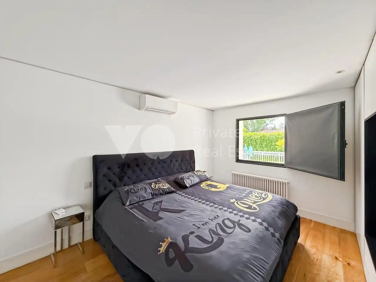 Bedroom of Houses for sale in Villanueva de la Cañada  with Air Conditioner, Heating and Private garden