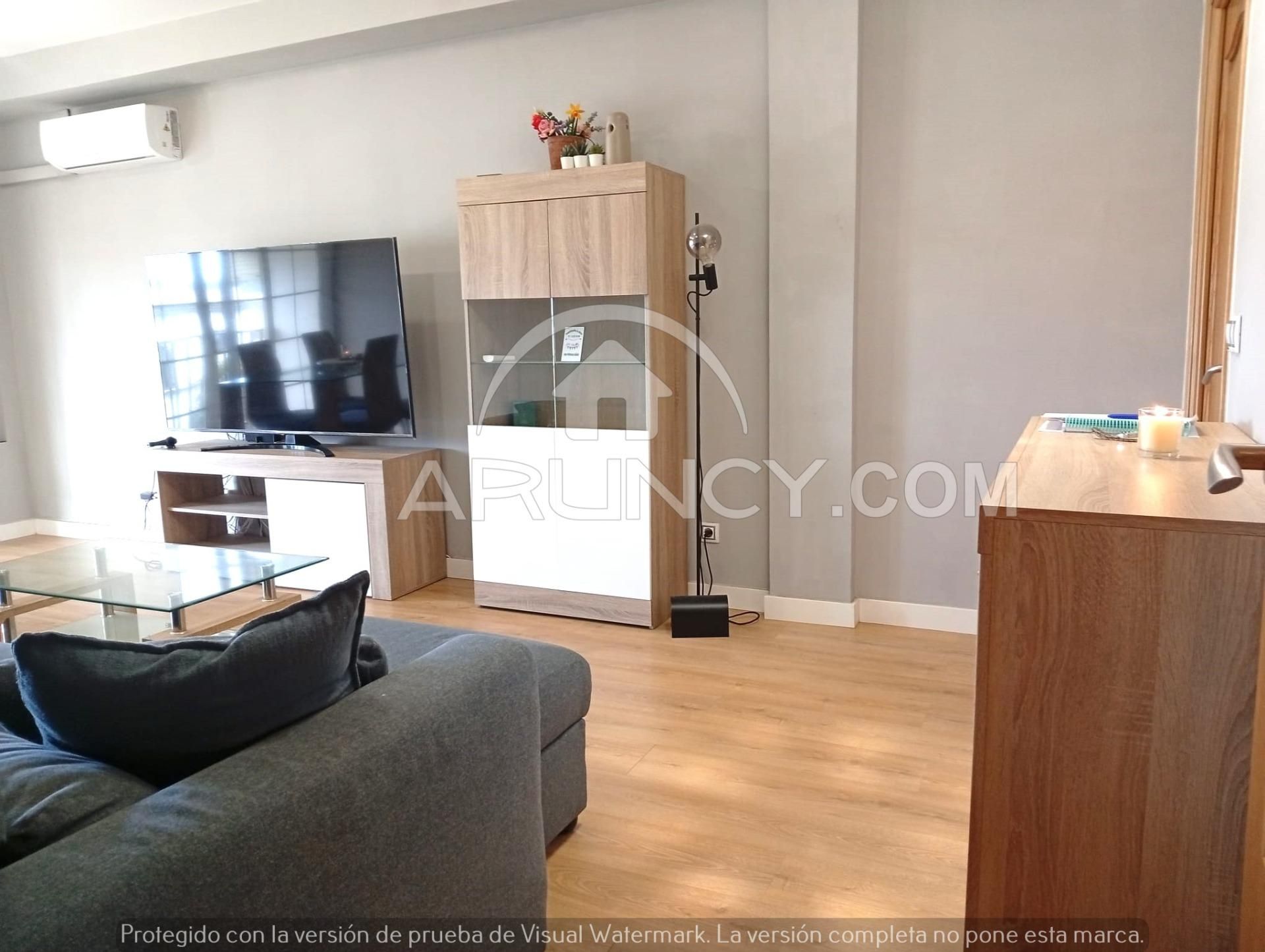 Sala de estar de Piso en venta en Alcalá de Guadaira con Aire acondicionado y Terraza