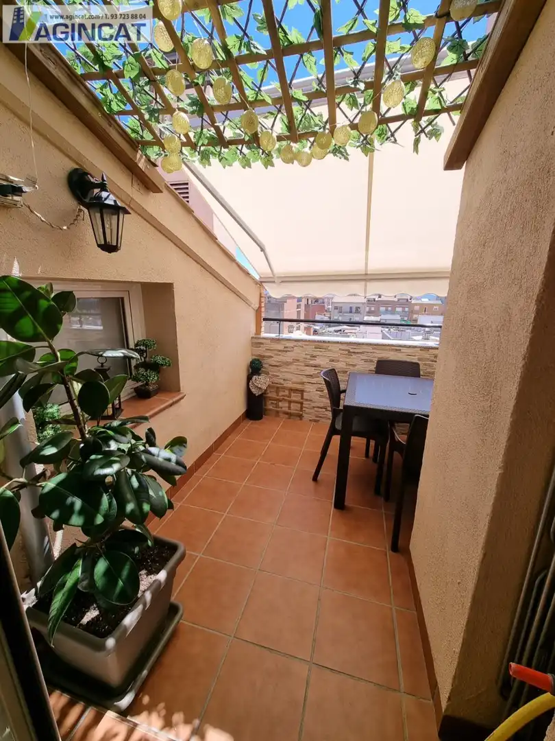 Terraza de Ático en venta en Sabadell con Terraza, Amueblado y Alarma