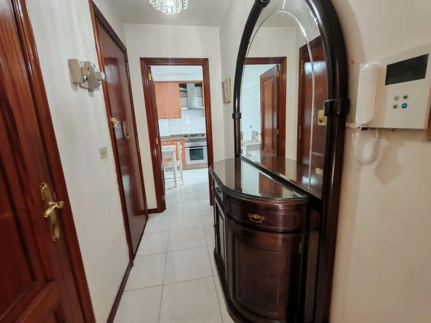 Flat with lift for sale in Calle Calle Conde de Torrecedeira, imagen 12