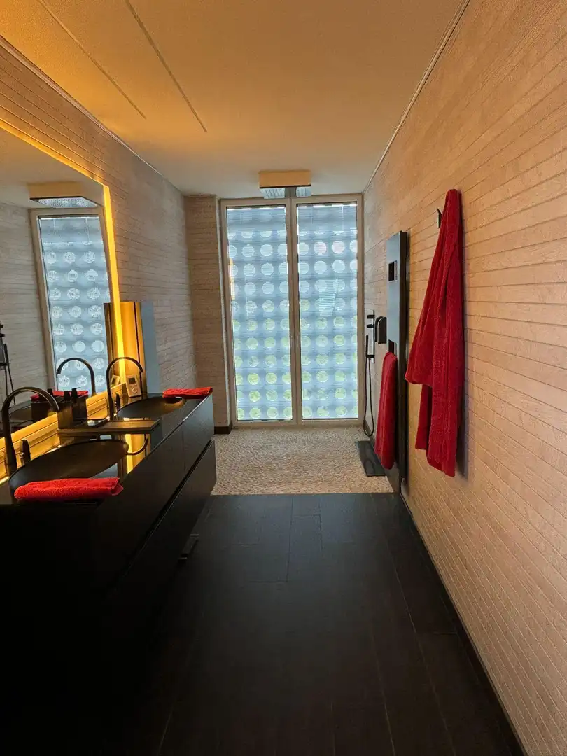 Bathroom of Flat for sale in Sitges  with Air Conditioner, Heating and Private garden