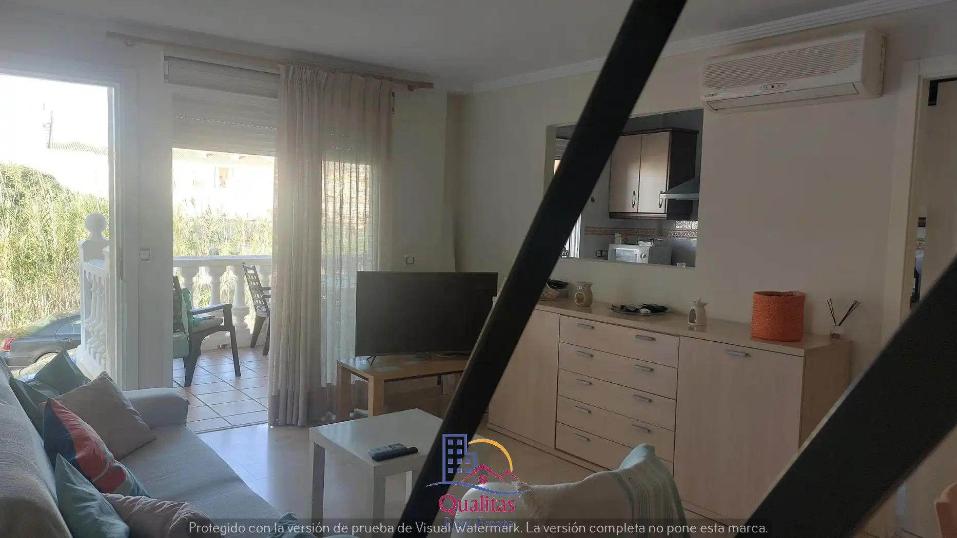 Sala d'estar de Casa adosada en venda en Oliva amb Aire condicionat, Calefacció i Terrassa