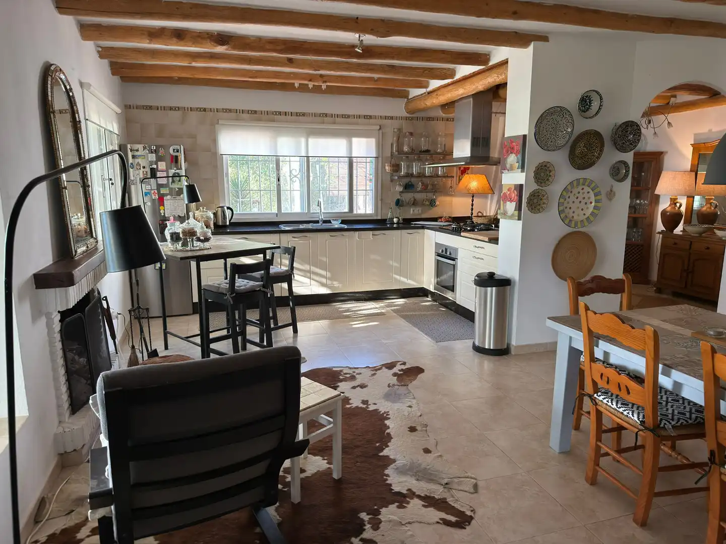 Kitchen of Houses for rent in Atajate  with Air Conditioner, Private garden and Swimming Pool