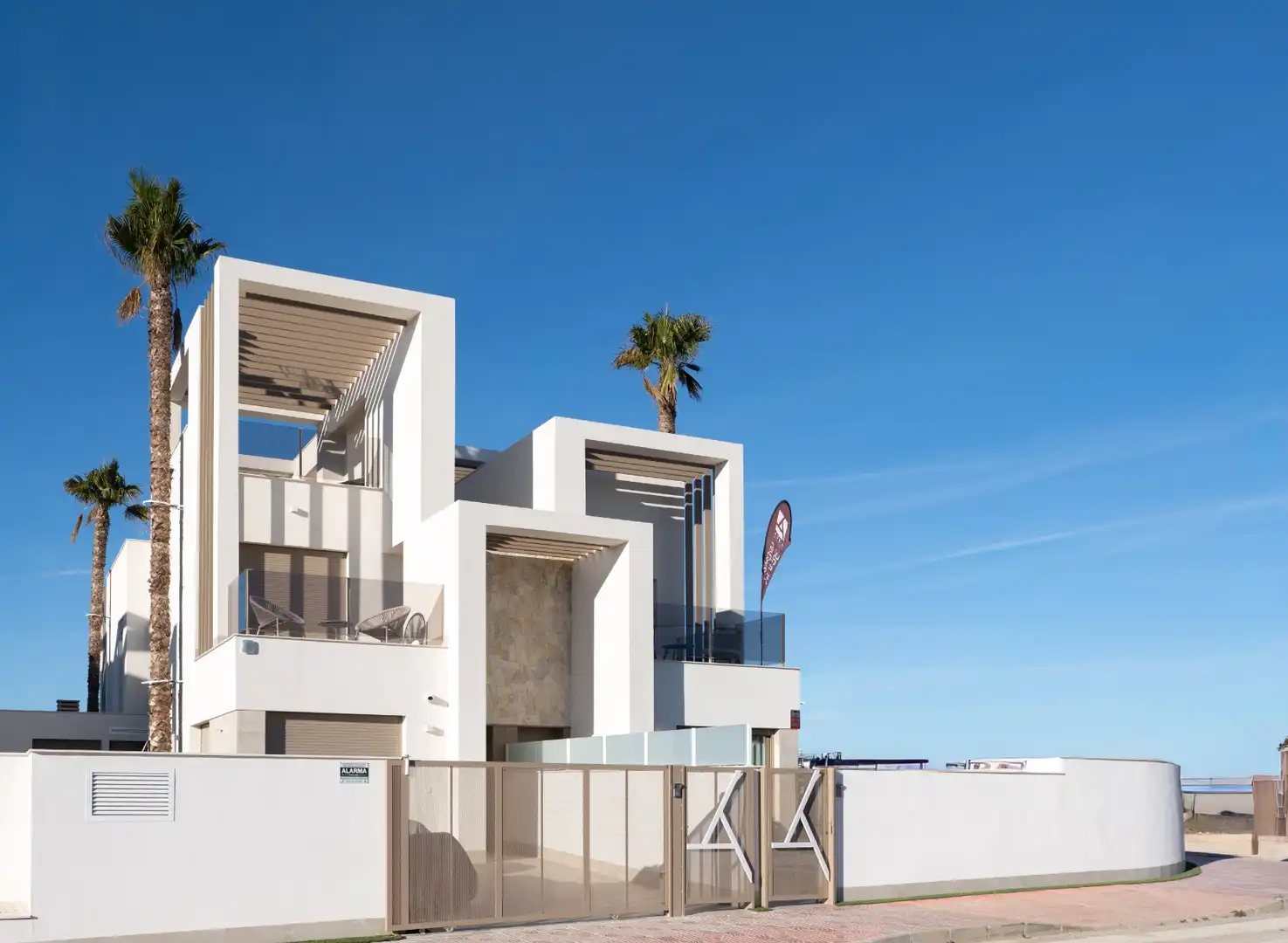 House with pool for sale in Las Lomas de Rame - Bahía Bella