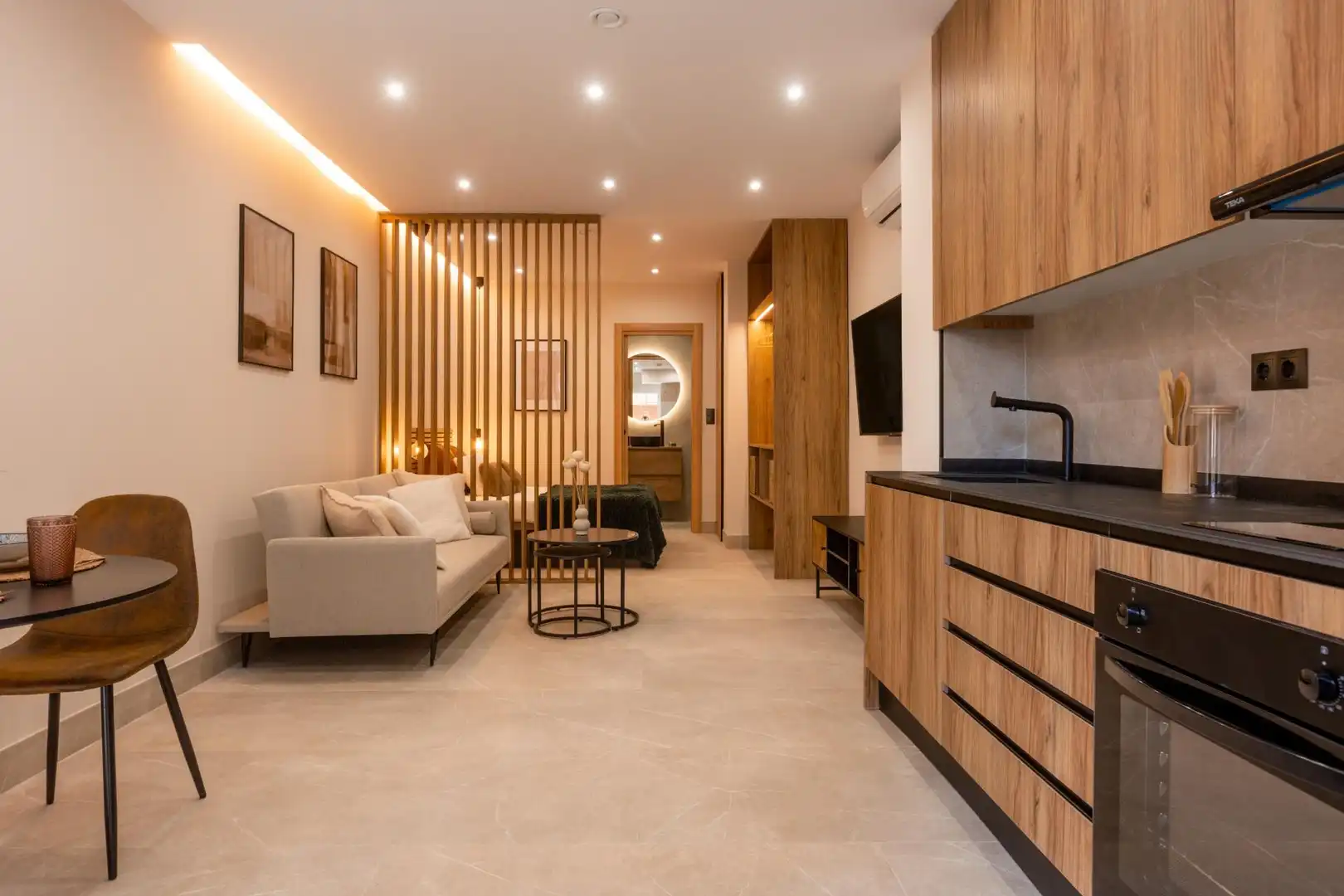 Living room of Study for sale in Granada  with Air Conditioner, Heating and Furnished