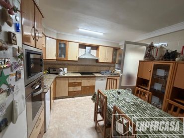 Apartment with lift for sale in Silla