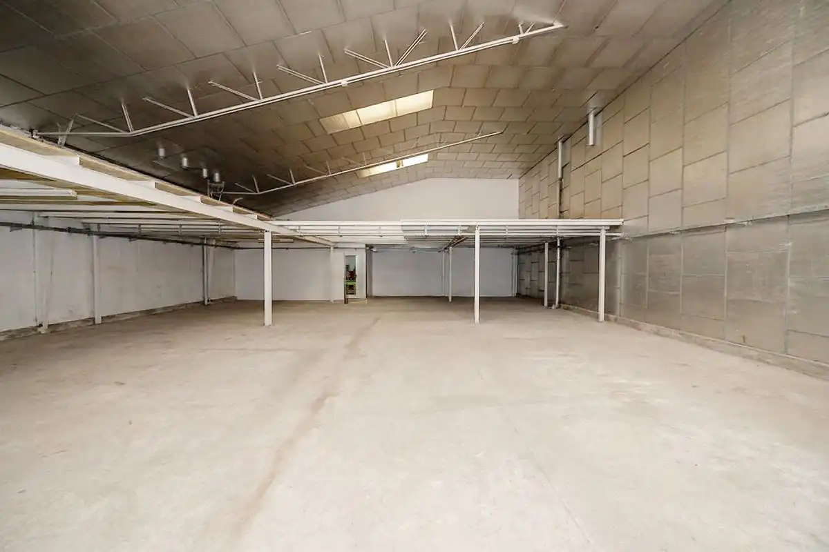 Nave industrial in affitto a Calle Alora, imagen 4