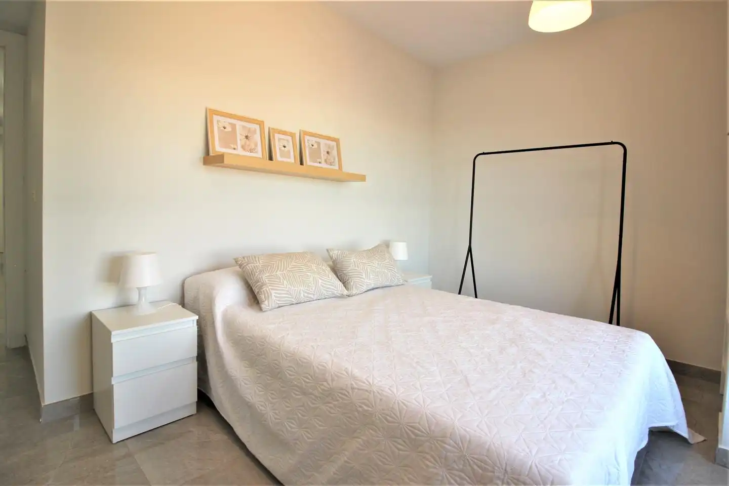Bedroom of Flat for rent in Roquetas de Mar  with Terrace, Furnished and Community pool