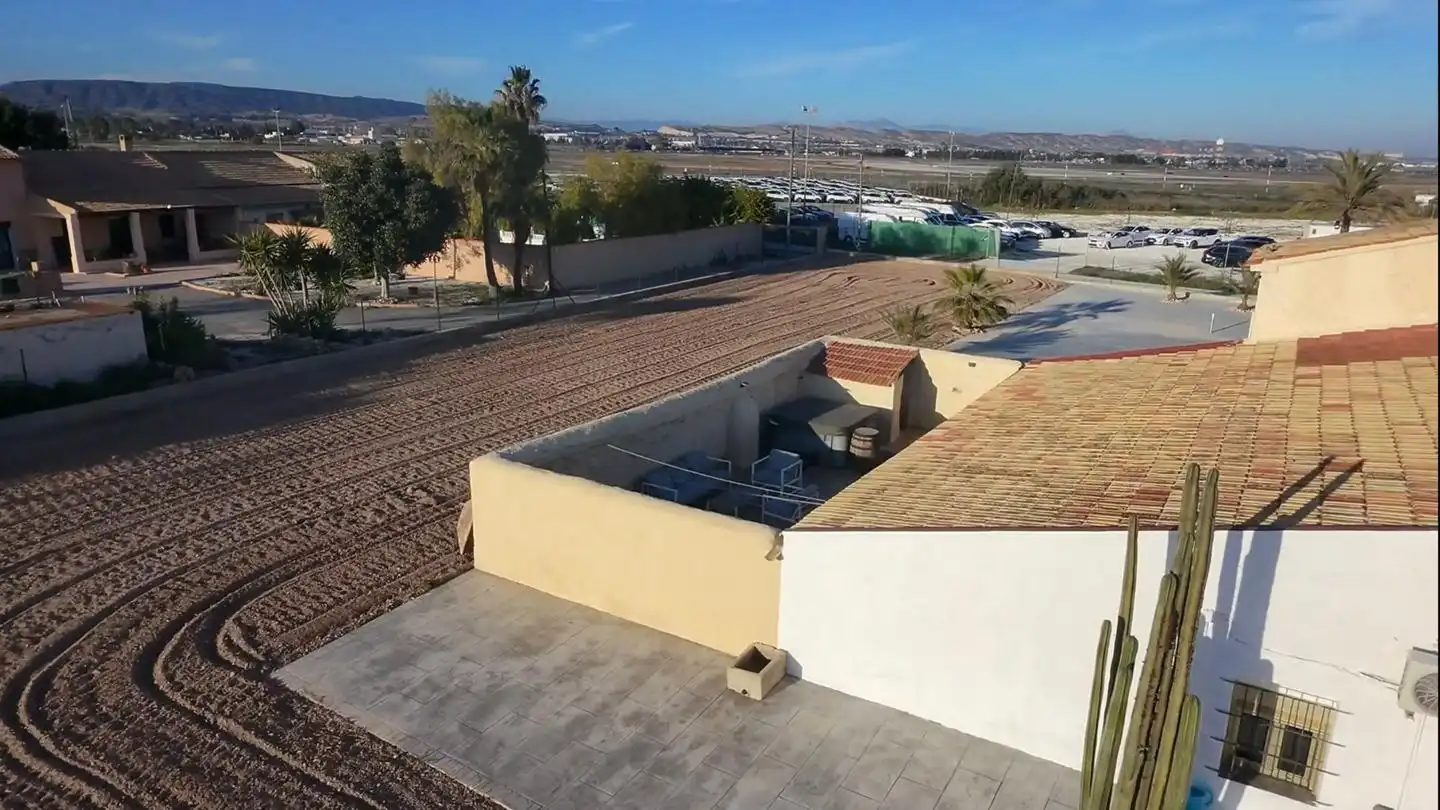 Terraza de Finca rústica en venta en Elche / Elx con Aire acondicionado y Jardín privado